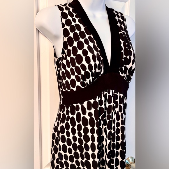 Enfocus Studio Black and White Geometric Dots Maxi Dress - Picture 4 of 9